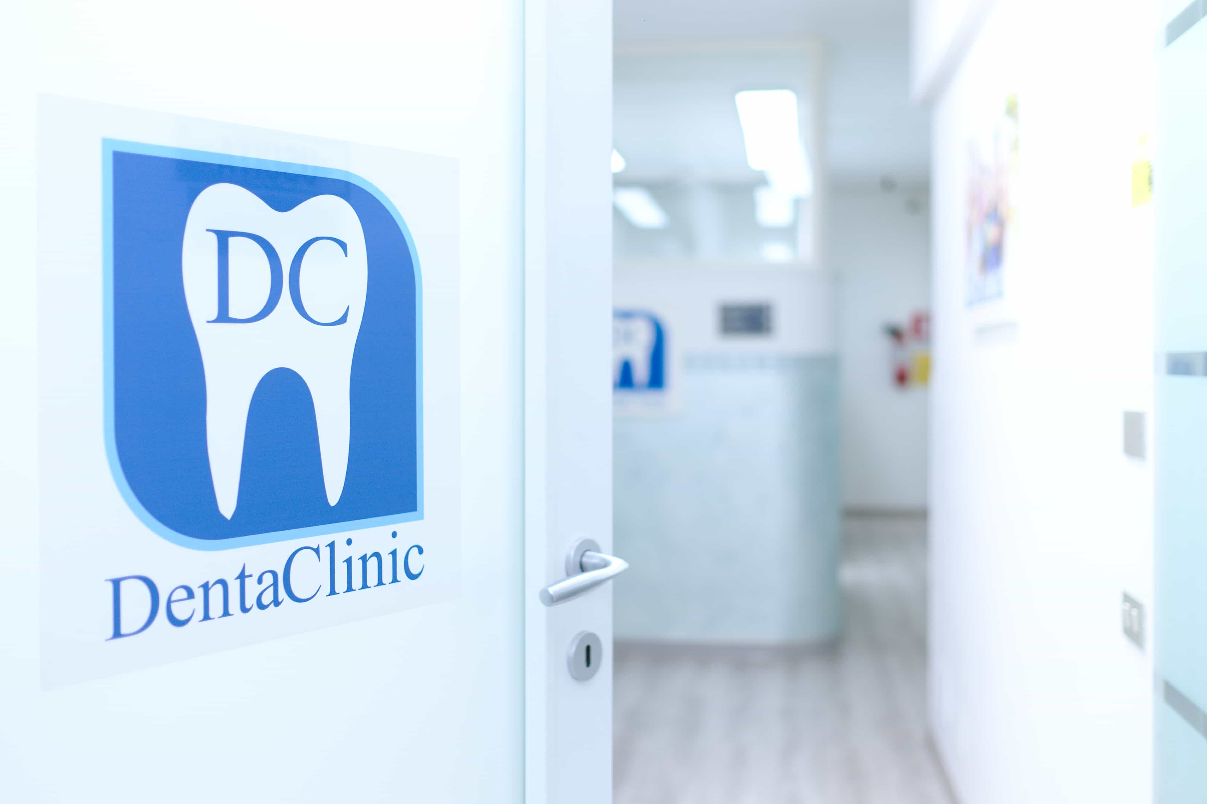 Rho-08 – Dentaclinic Studi Dentistici
