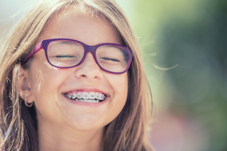 Tipi di apparecchi per denti